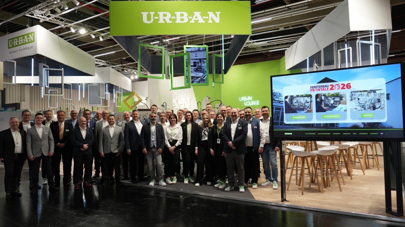 Bild-URBAN-Messerueckblick-Frontale-Fensterbau-2026