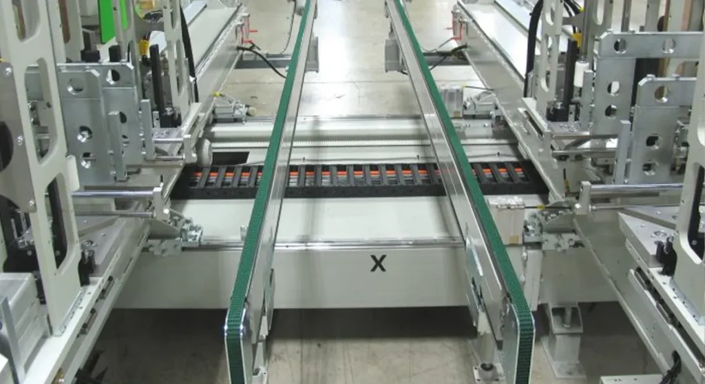 URBAN Machinery - AKS 1900 H in production line